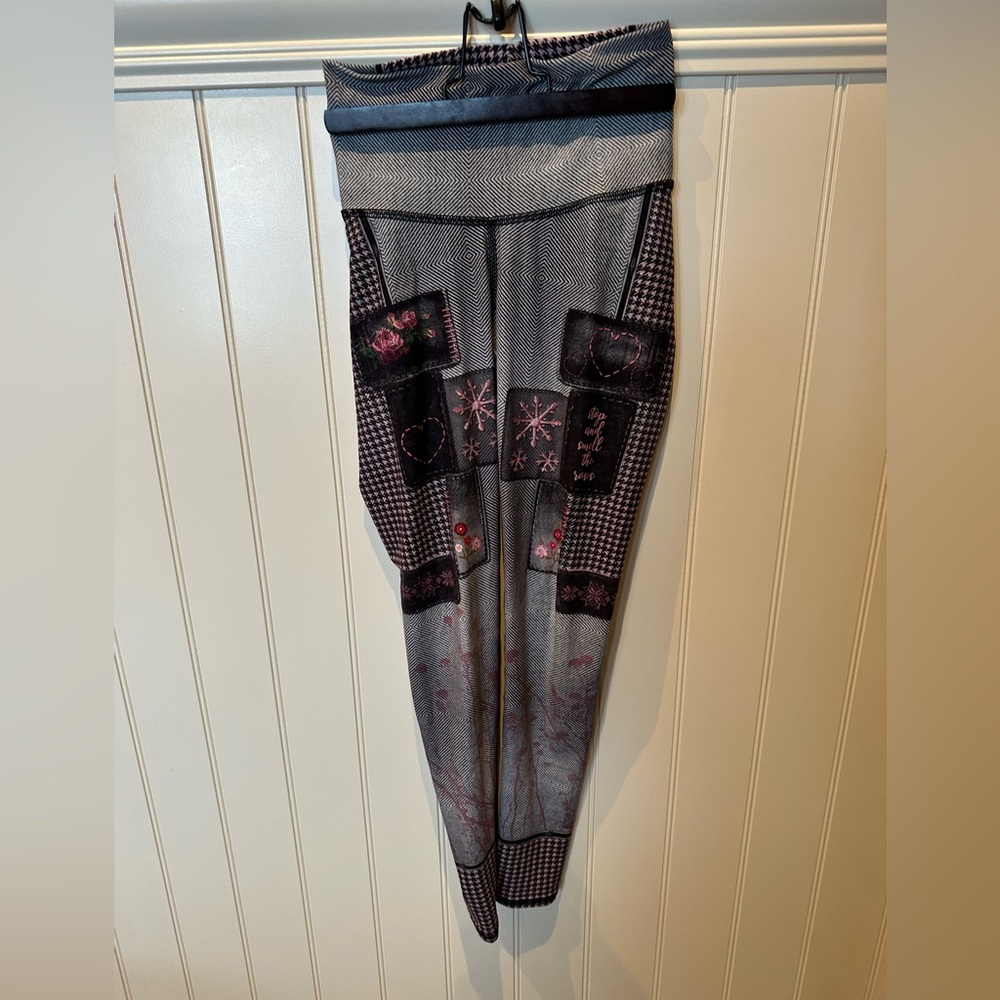 Niyama Sol Ladies Women’s Girls Size Extra Small Black  Grey Purple Yoga Pants